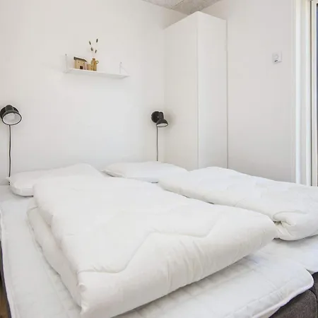 Holiday home 8 Person In Romo *
