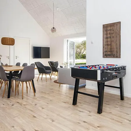 8 Person In Romo Feriehus